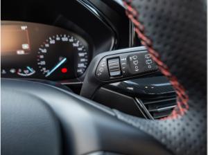 Ford Focus ST Line 1.0 inkl. Allwetterbereifung