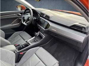 Audi Q3 SUV S line 35 TFSI S tr AHK/Matrix/ACC/Nav/19"/Assist