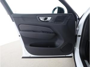 Volvo XC60 T8 AWD Plus Black Edition Gewerbeangebot