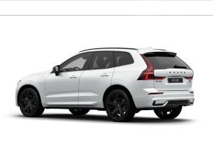 Volvo XC60 T8 Plug-in H AWD Plus Black Edition **GEWERBE SOFORT VERFÜGBAR**