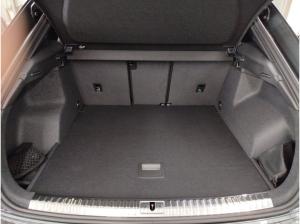 Audi Q3 35 TFSI S tronic S line MatrixLED ACC AHK