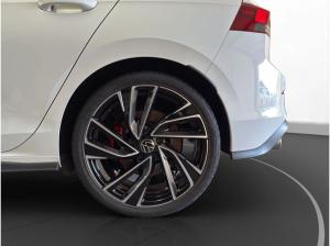 Volkswagen Golf VIII GTI LED LM 19" Navi PDC vo+hi ACC
