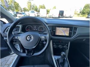 Volkswagen T-Roc 1.0 TSI ACC+PDC+RFK+KLIMA+SHZ+NAVI+MFL+LED