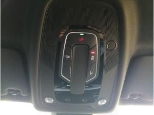 Audi A4 Avant S-Line 40 TDI S-tronic / Navi, LED, RFK