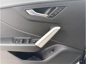 Audi Q2 advanced 35 TFSI S tr. Matrix AHk ACC elHeck