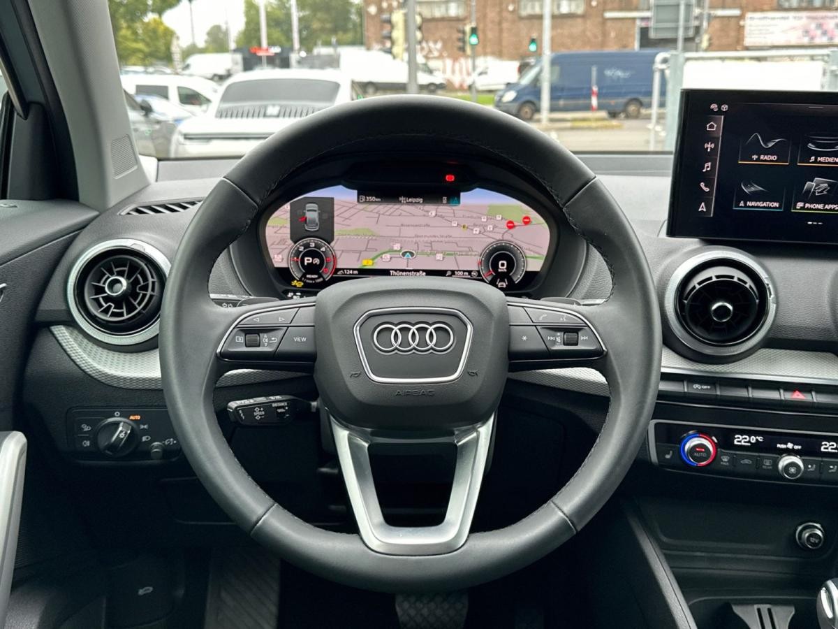 Audi Q2 35 TDI qu. advanced S-tr. *Matrix*Pano*Navi*