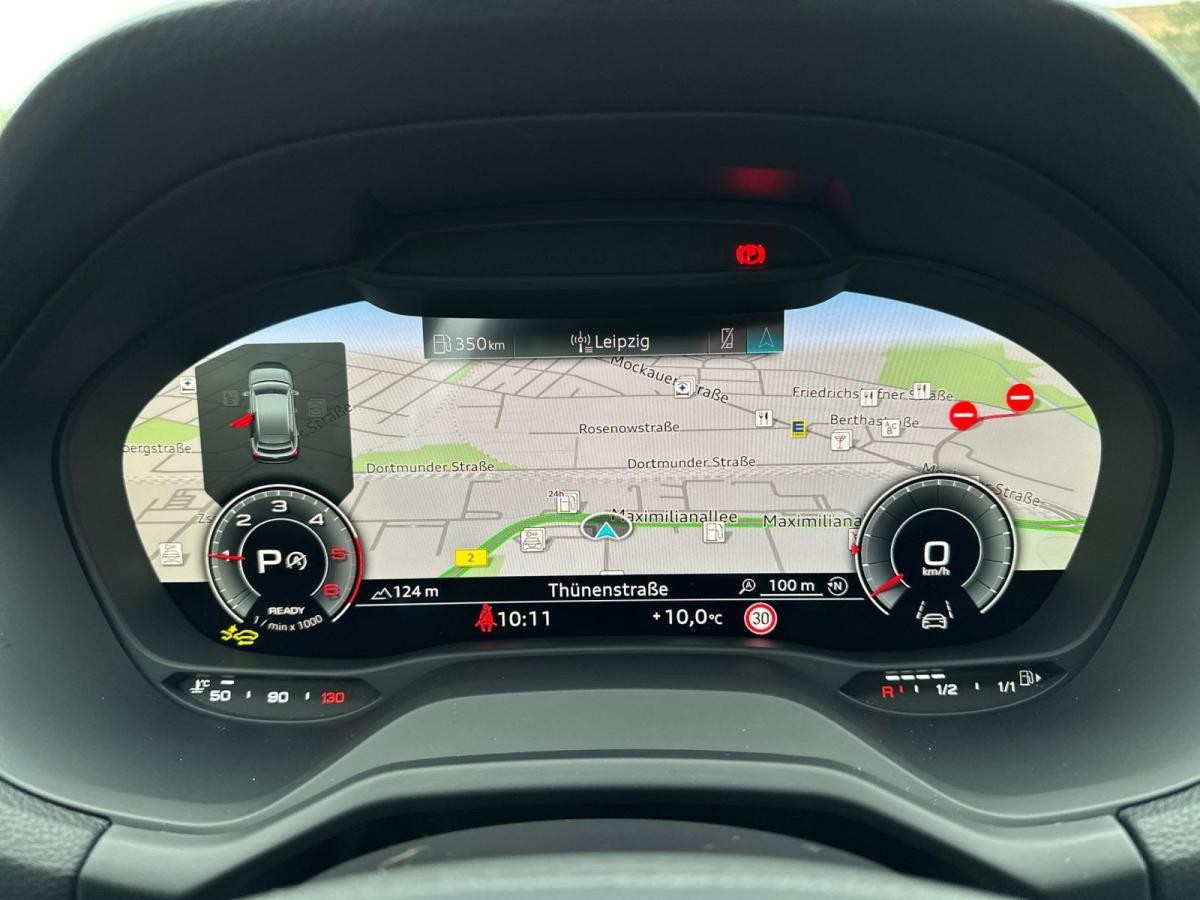 Audi Q2 35 TDI qu. advanced S-tr. *Matrix*Pano*Navi*