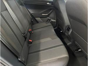 Volkswagen T-Roc 1.0 TSI 85 kW - Navi SHZ APP-Connect LED Plus Park Assist Kamera DAB+ LM MFL