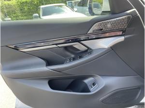 BMW i5 eDrive40 Limo M Sport || Autobahnass B&W 360°