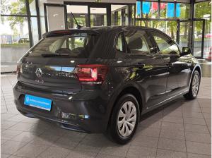 Volkswagen Polo Comfortline 1,0 l Ganzjahresreifen Einparkhilfe