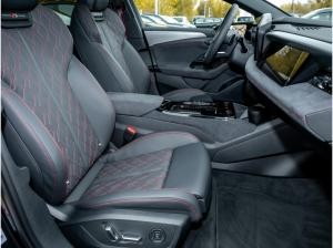 Audi A6 e-tron Avant performance edt one S line /Matr