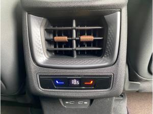 Cupra Terramar 1.5 eTSI DSG MATRIX NAV ACC RFK AHK HUD