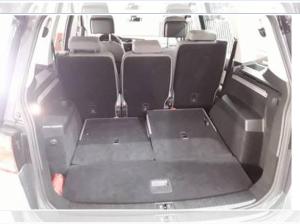 Volkswagen Touran 1.5 TSI 7-SITZER NAV SHZ EPH ACC