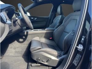 Volvo XC60 T8 AWD Ultra Black Edition