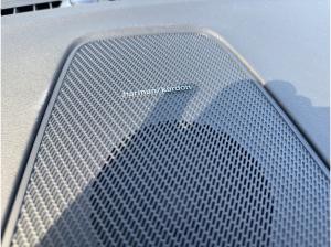 Volvo XC60 T8 AWD Ultra Black Edition