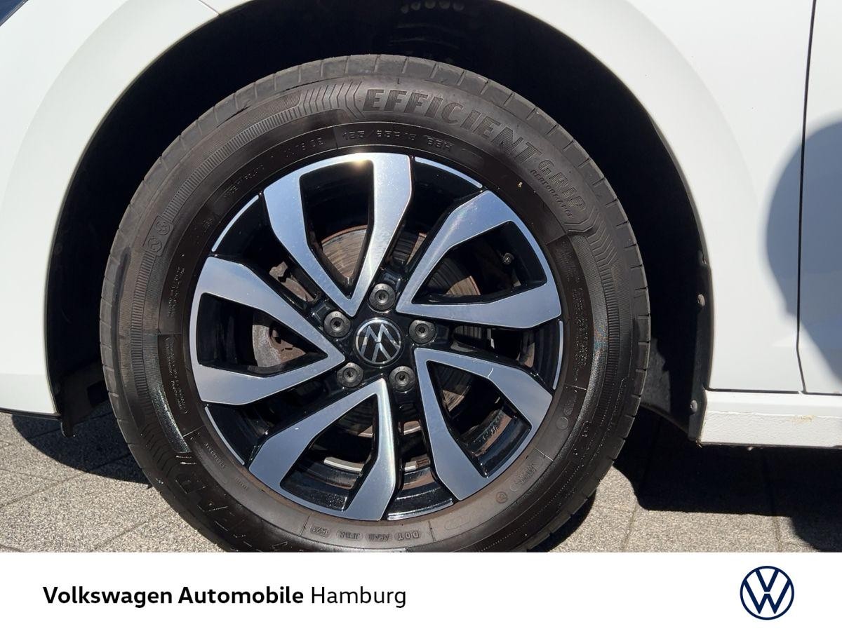 Volkswagen Polo Active 1.0 TSI DSG Sitzheizung Navi CarPlay