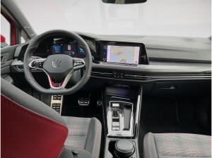 Volkswagen Golf VIII GTI 2.0TSI DSG ACC.5J-G.KAMERA.NAVI+VC.HARMAN.LED.APP-C.LKRD-HZG.SHZ