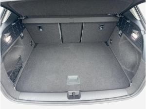 Audi Q2 advanced 35 TFSI Stdhzg AHK ACC Matrix Navi