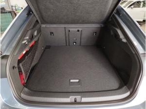 Volkswagen ID.7 Pro Navi AHK Spurwechselassistent LED Heckleuchten DAB+