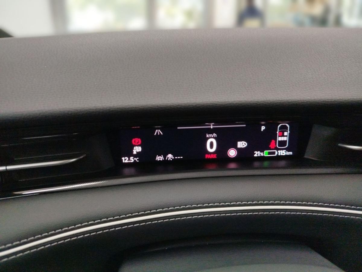 Volkswagen ID.7 Pro Navi AHK Spurwechselassistent LED Heckleuchten DAB+