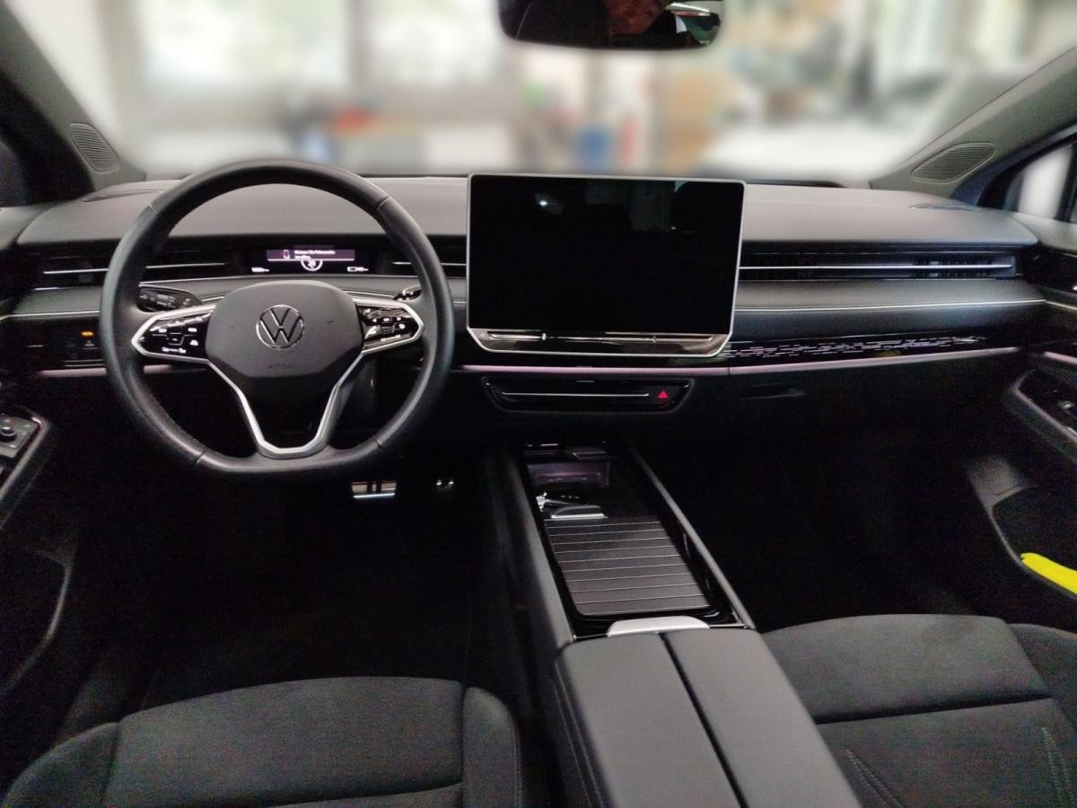 Volkswagen ID.7 Pro Navi AHK Spurwechselassistent LED Heckleuchten DAB+