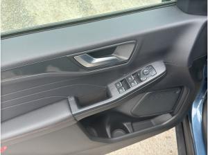 Ford Kuga ST-Line Automatik Sportpaket Bluetooth Navi