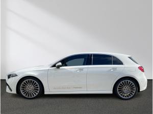 Mercedes-Benz A 200 d AMG Line Panorama Totwinkel 360°Kamera