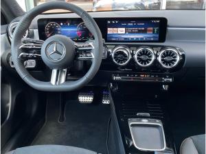 Mercedes-Benz A 200 AMG Multibeam-LED Panorama 360°-Kamera