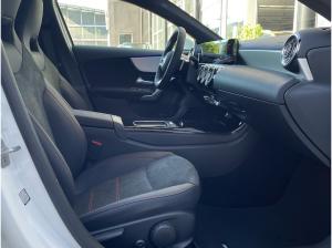 Mercedes-Benz A 200 AMG Multibeam-LED Panorama 360°-Kamera