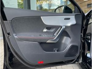 Mercedes-Benz A 200 AMG Multibeam-LED Panorama 360°-Kamera