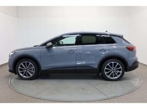 Audi Q4 e-tron e-tron 45 S line P-Dach/20''/W-Pumpe/AHK-Vorb.