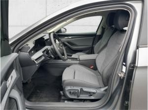Skoda Superb Combi Selection 1.5 TSI Navi Matrix beh. Frontsch. Digitales Cockpit