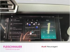 Audi RS3 Sportback 2.5 TFSI quattro S tronic *Panorama*Carbon Spoiler*VMAX280km/h*SONOS*Assistenzpaket*