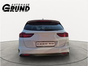 Kia Ceed SW 1.5T ULTIMATE | STYLE-PAKET | LED | 17" | GEWERBLICH