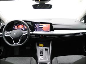 Volkswagen Golf Life 2.0 TDI DSG / Navi, App, LED, ACC, SHZ