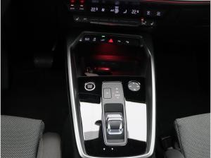 Audi A3 Sportback S-Line 45TFSIe S-tronic/ Navi+, LED