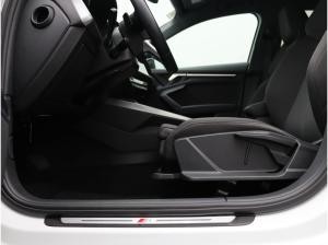 Audi A3 Sportback S-Line 45TFSIe S-tronic/ Navi+, LED