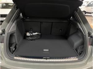 Audi Q3 45 TFSI e S line - Audi Soundsystem