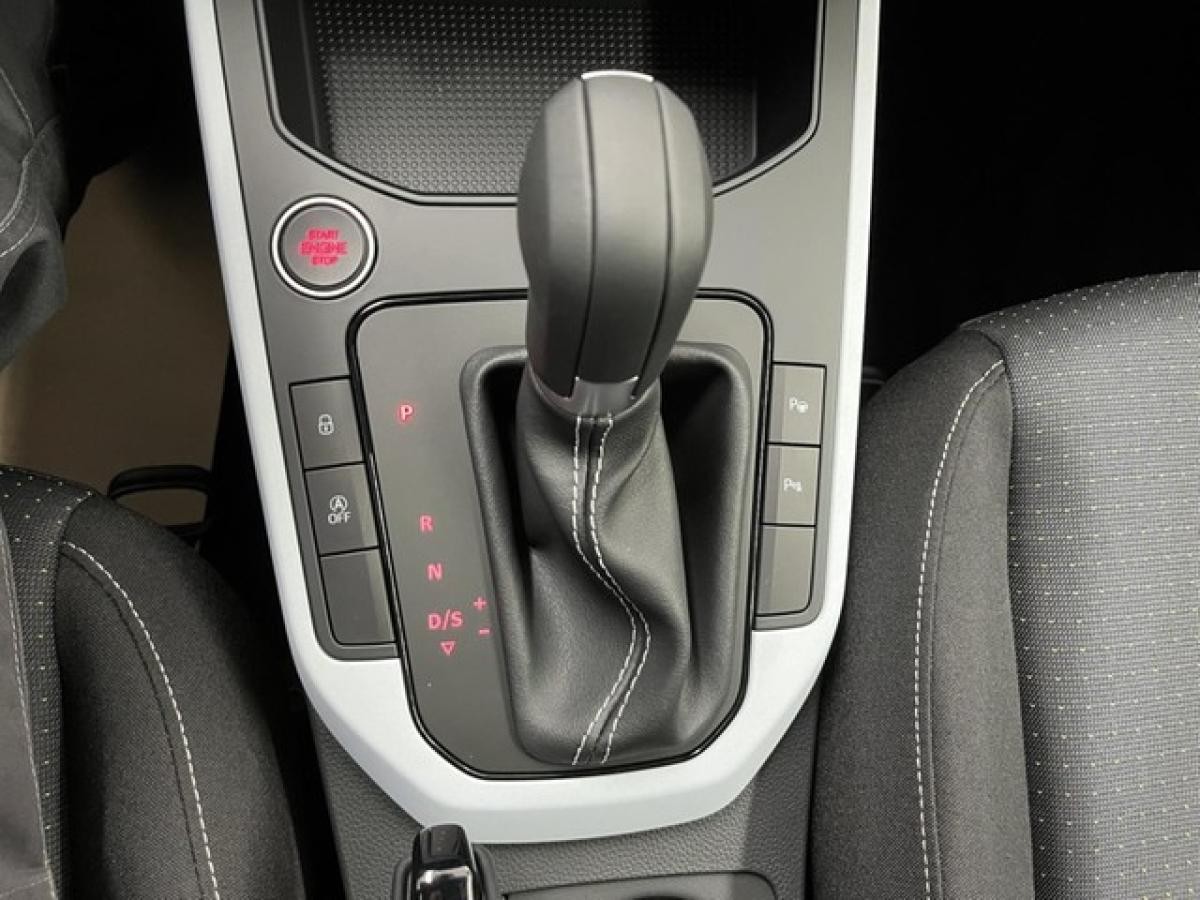 Seat Arona 1.0 TSI DSG ROAD 🔥FIRMEN-DEAL🔥 Ganzjahresreifen LED KAMERA