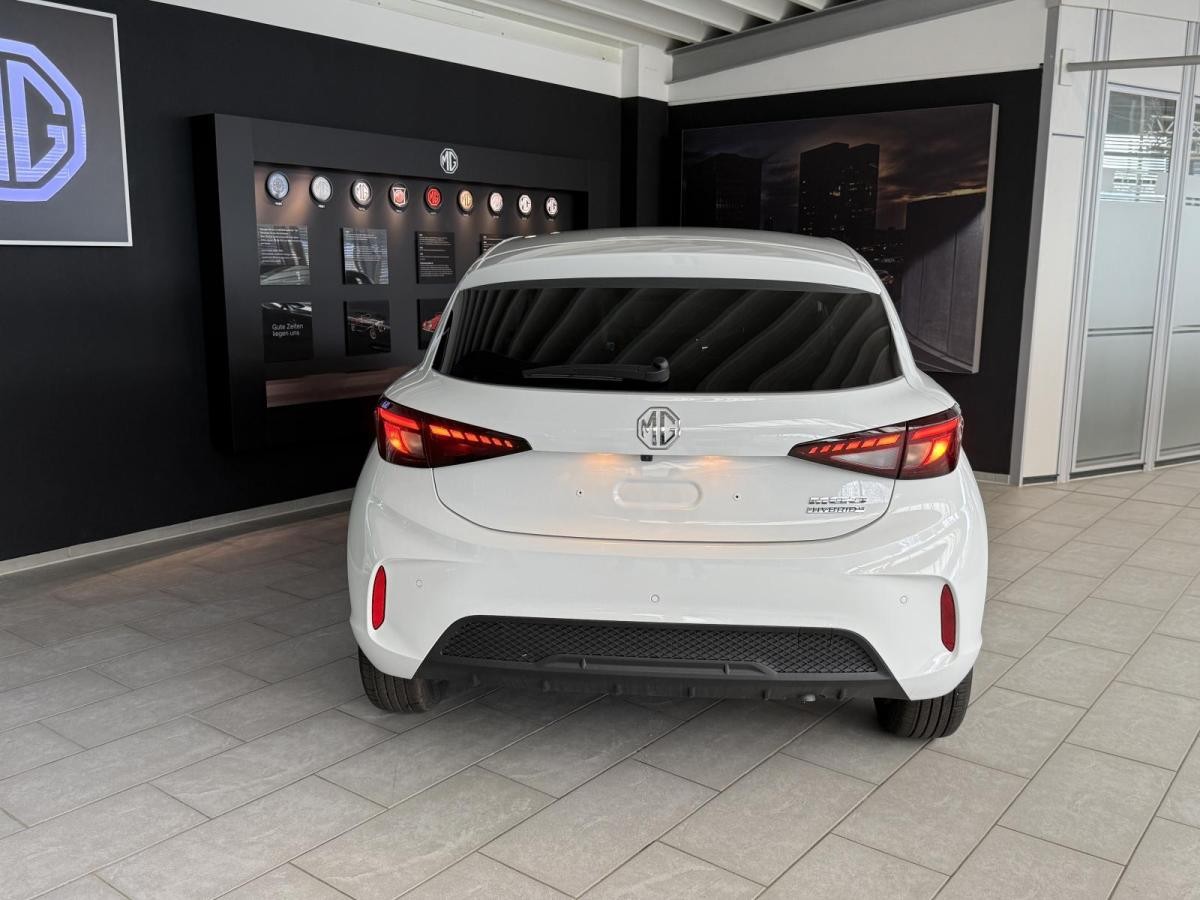 MG MG3 3 HEV+ Luxury 24.5  (Privat)