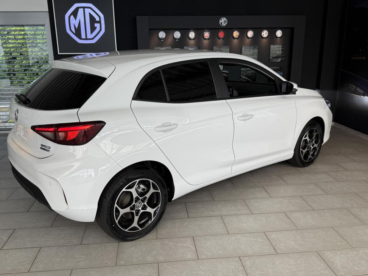 MG MG3 3 HEV+ Luxury 24.5  (Privat)