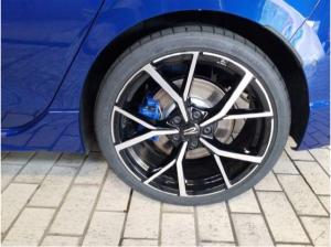 Volkswagen Golf VIII 2.0 TSI DSG R 4Motion Akrapovic AHK Pano Leder Head Up