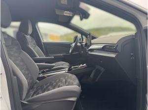 Volkswagen ID.4 Pure MATRIX AHK 360° NAV SHZ WÄRMEPUMPE