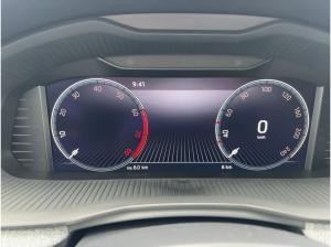 Skoda Kamiq TOUR 1,0 TSI DSG *ACC / NAVI / AHZV*