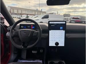 Ford Mustang Mach-E Extended Premium Allrad Panorama