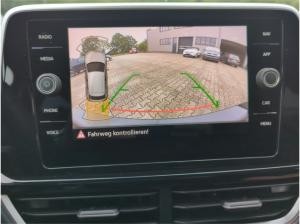 Volkswagen T-Roc R-Line 1.5 TSI DSG AHK,RFK,NAV,SHZ,ACC,MFL,LED