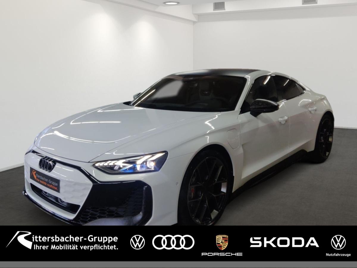 Audi RS e-tron GT performance - Head-up-Display - Audi virtual cockpit plus mit zusätzlichem RS-Layout - Bang & Olufse