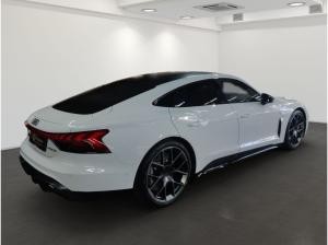 Audi RS e-tron GT performance - Head-up-Display - Audi virtual cockpit plus mit zusätzlichem RS-Layout - Bang & Olufse