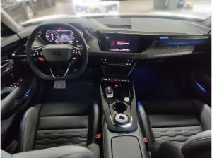 Audi RS e-tron GT performance - Head-up-Display - Audi virtual cockpit plus mit zusätzlichem RS-Layout - Bang & Olufse