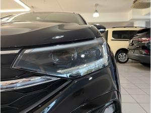 Volkswagen Taigo R-Line 1.0 TSI - ACC IQ-Light App-Connect Kamera SHZ MFL IQ Drive LM DAB+ Digital Cockpit